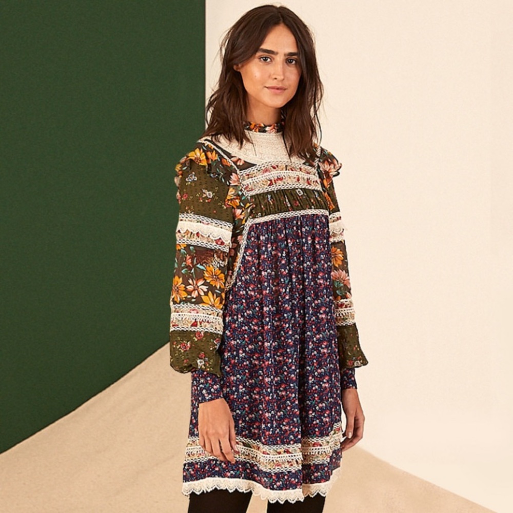 FARM RIO Mixed Liberty Print and Crochet Lace Mini Dress